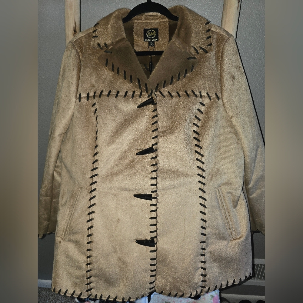 Tan Women's Coat with Black Stitching